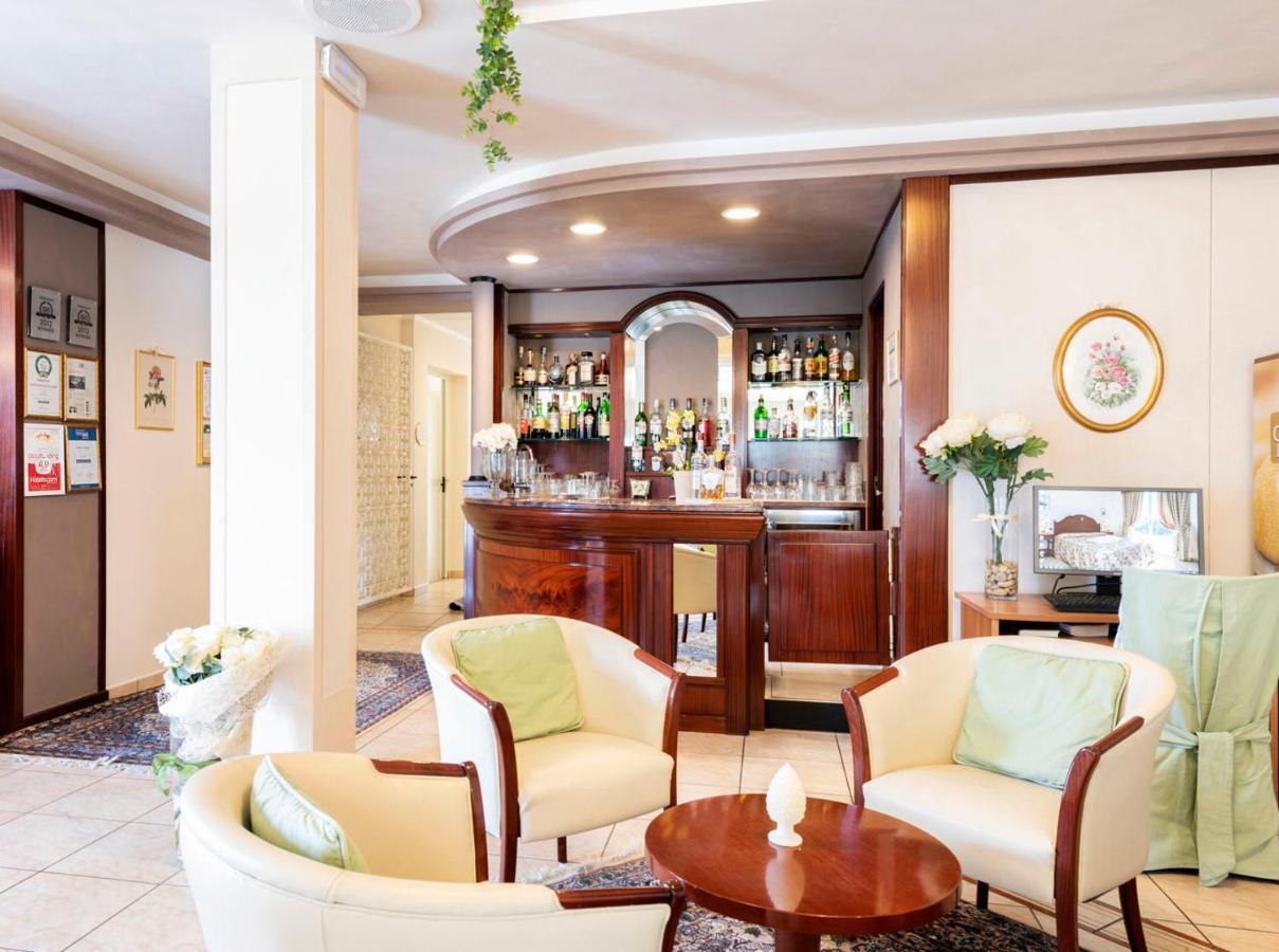 Hotel La Perla Tremezzo Ngoại thất bức ảnh
