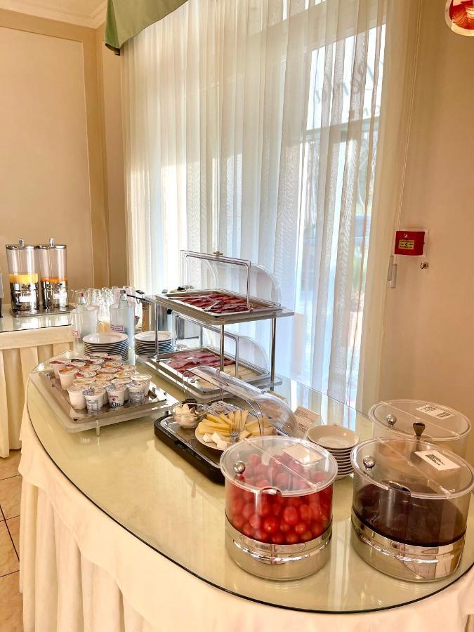 Hotel La Perla Tremezzo Ngoại thất bức ảnh